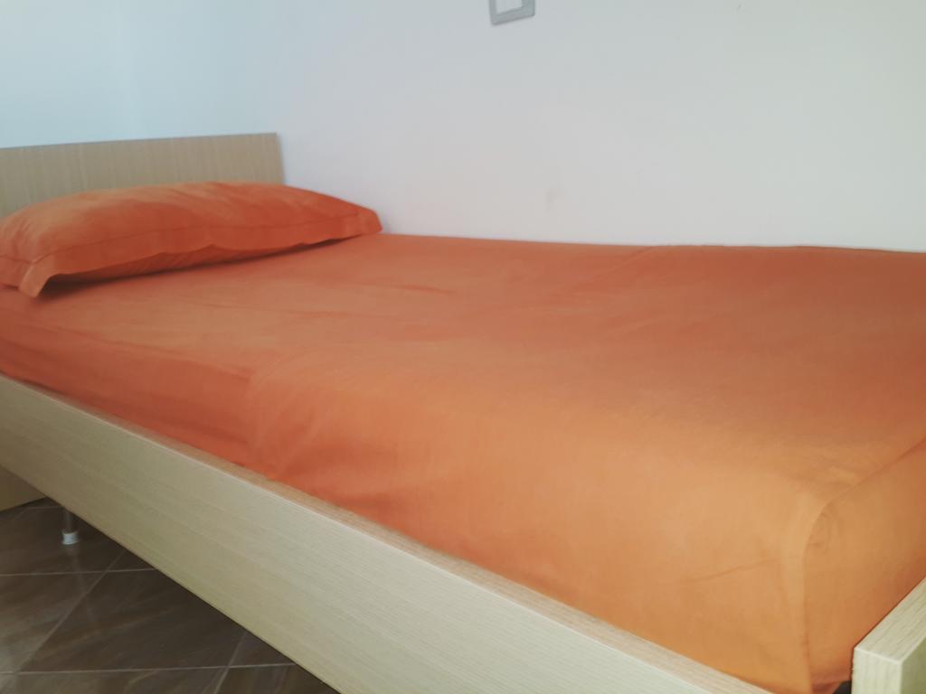 Velaj Apartments Orikum Extérieur photo