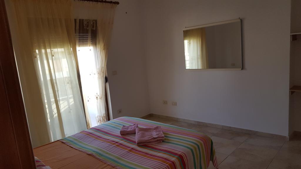 Velaj Apartments Orikum Extérieur photo