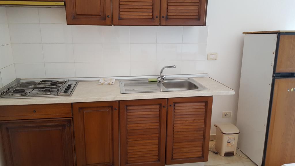 Velaj Apartments Orikum Extérieur photo