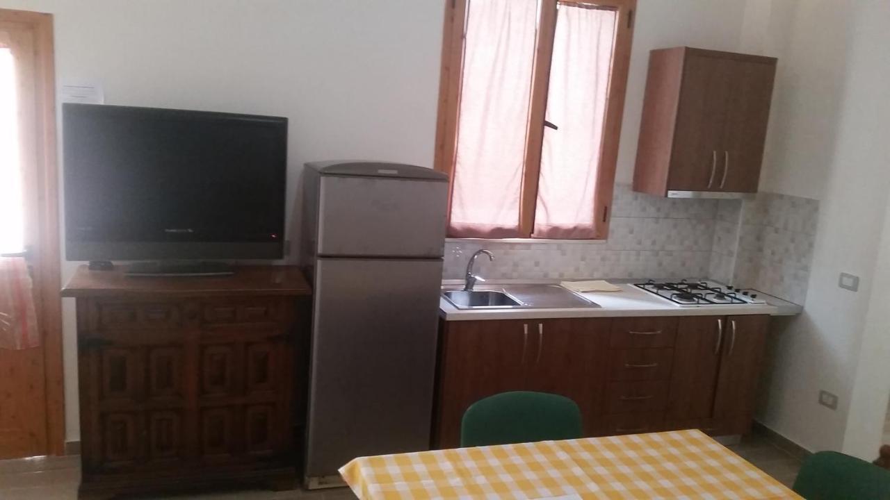 Velaj Apartments Orikum Extérieur photo